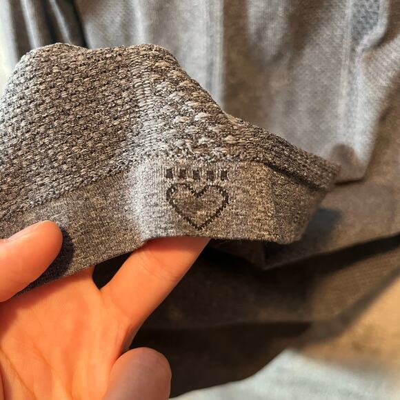 Lululemon Grey Swiftly Tech Long Sleeve Shirt Women’s Size 12 - Picture 5 of 8